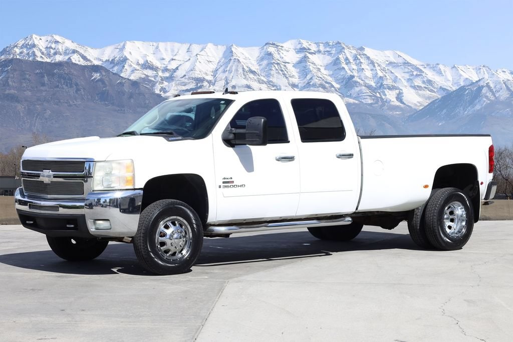 chevrolet silverado 3500 2008 1GCJK33618F122701 image chevrolet silverado 3500 2008 1GCJK33618F122701 image